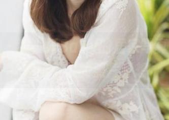 美媛馆 – 狐小妖Baby的居家写真，一杯咖啡引发的照片狂想