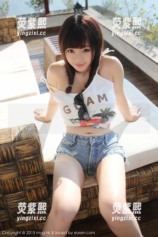 美媛馆 - 黑丝爱好者集合：许诺Sabrina的图片合集，保证撩你心底。