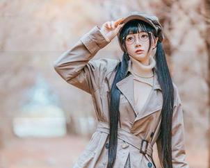 落落Raku带你逛被窝，私拍及美图全在这双棉袜里
