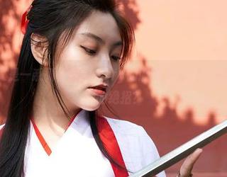 蜜桃社 – 又是一系列雪梨sherry的厨娘美图，想不想偷偷学学她的绝招？