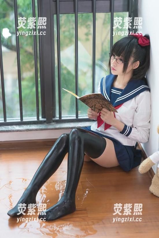 出不了门，不代表不能骑—铭铭kizami中文字幕版机车少女高清图集！