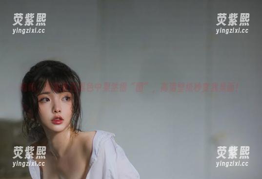 呜呜，阿寨寨在黑色中果然很“图”，高清壁纸秒变我桌面！