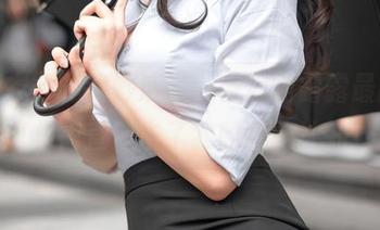 “睡衣”的绝妙演绎，香草喵露露最新写真集简直冲击了我的睡衣认知！