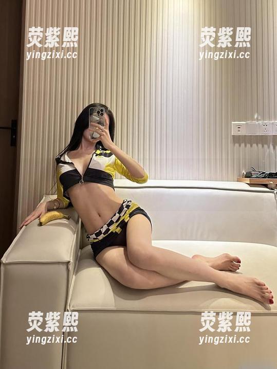 微密圈 - 黎允熙：蓝色透视梦，免费套图等你来抢喔！